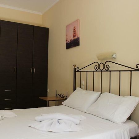 Turtle Beach Apartment Marathiás المظهر الخارجي الصورة